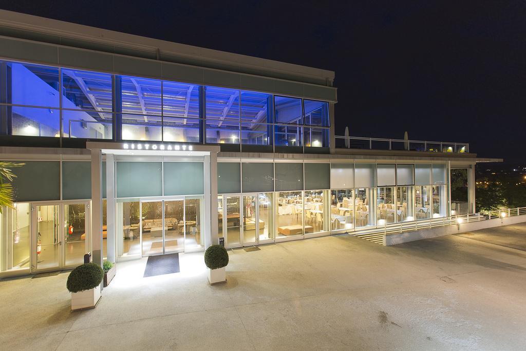 Hotel Horizon มอนเตกรานาโร ภายนอก รูปภาพ